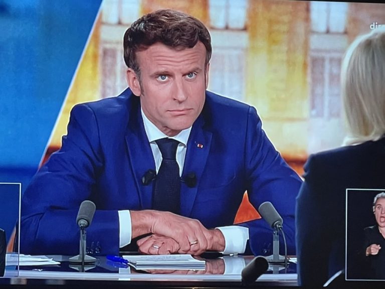 Un traître et le néant