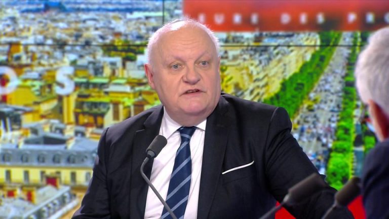 Conférence-débat du Nouveau Conservateur avec François Asselineau